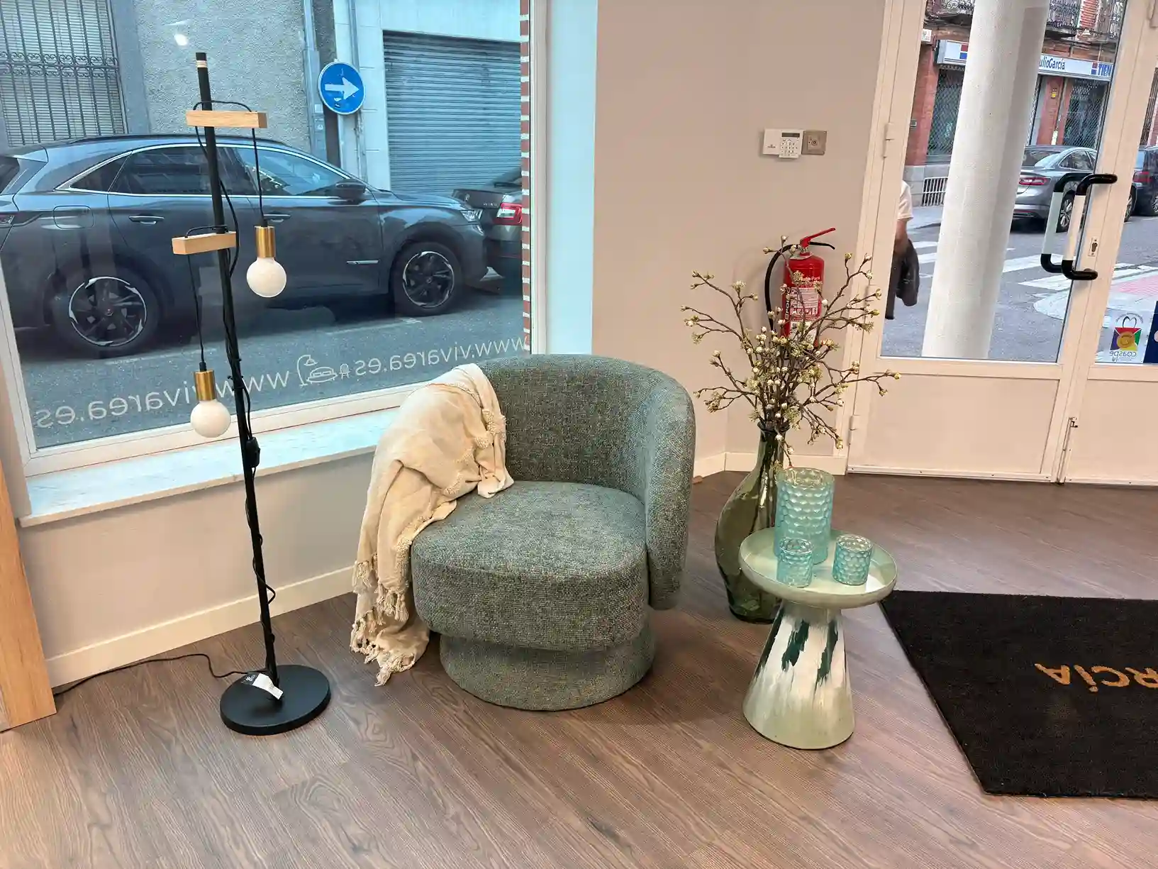 Imagen del producto Dormitorio Natural con Toques Modernos y Colores Cálidos