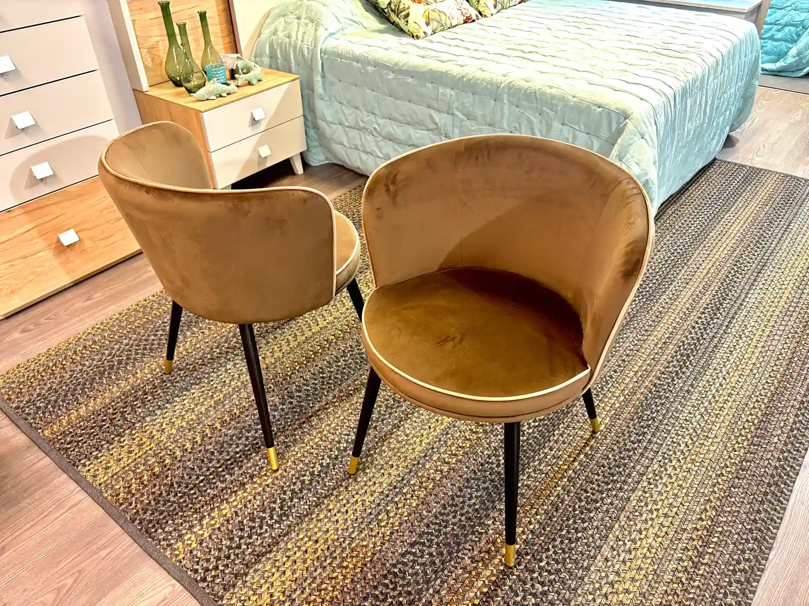 Imagen del producto Dormitorio Natural con Toques Modernos y Colores Cálidos