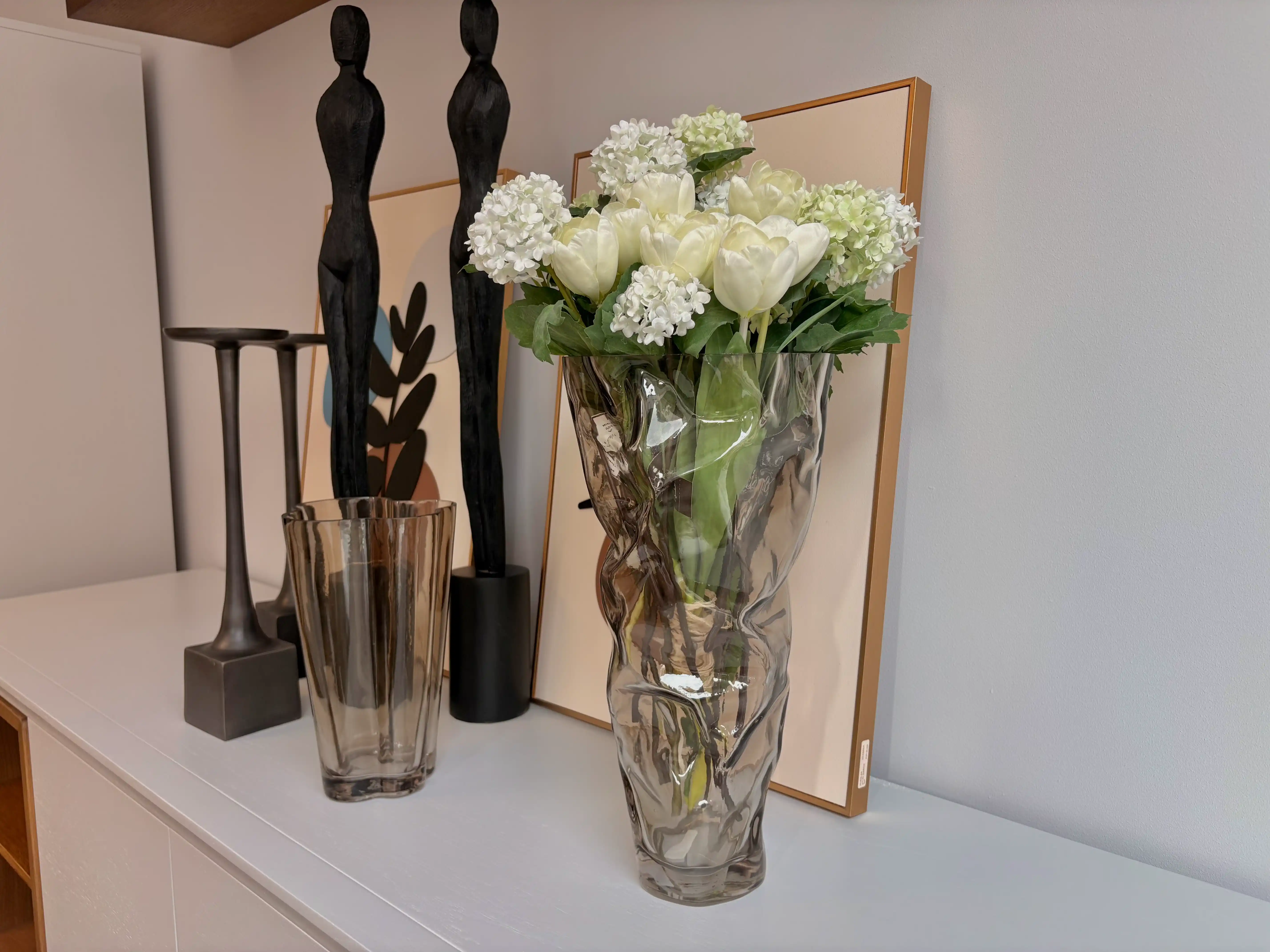 Imagen del producto Contemporáneo con Elegancia Minimanlista