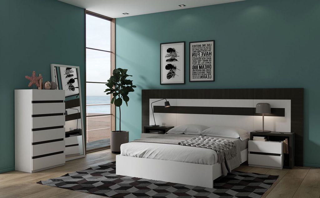 Dormitorio con toques azul claro